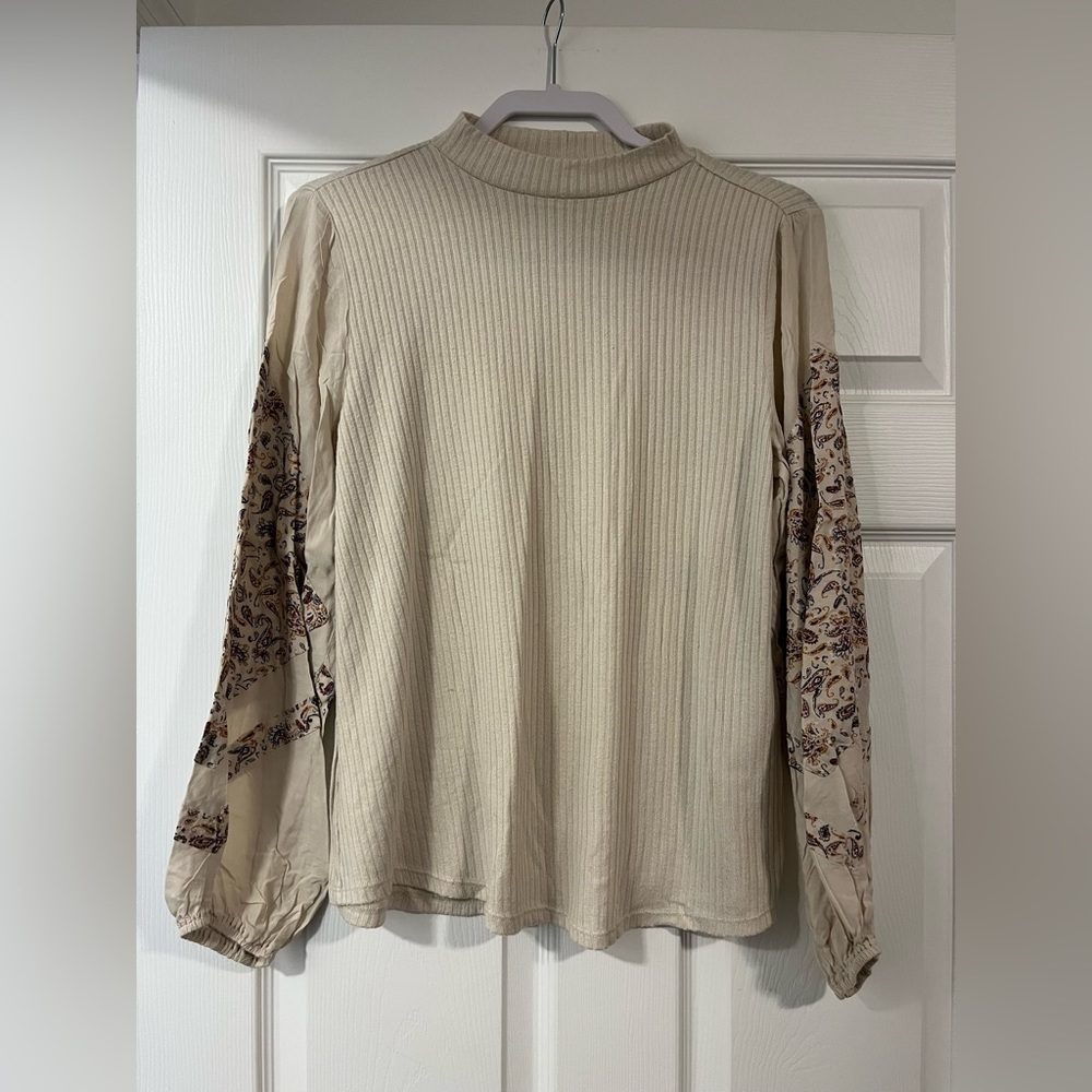 Paisley sleeve blouse